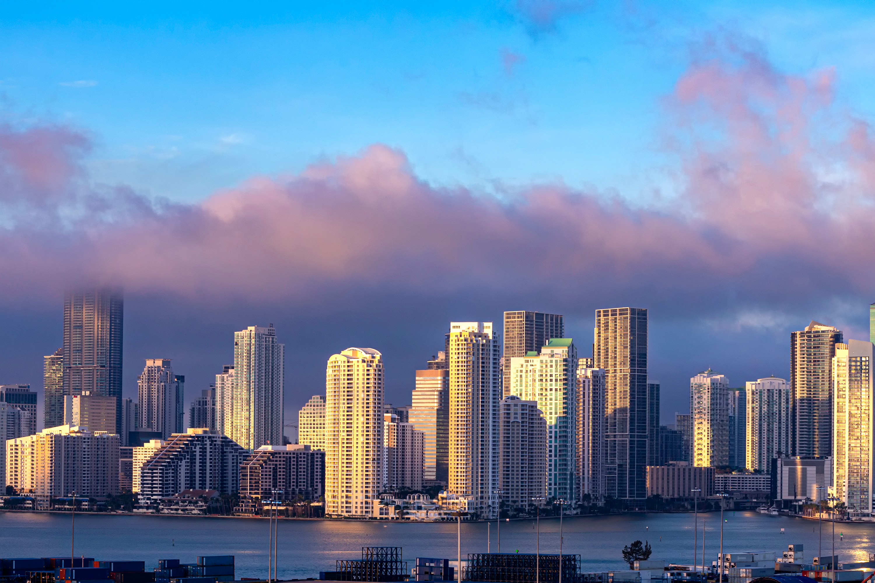 s_miami_480x320.jpg